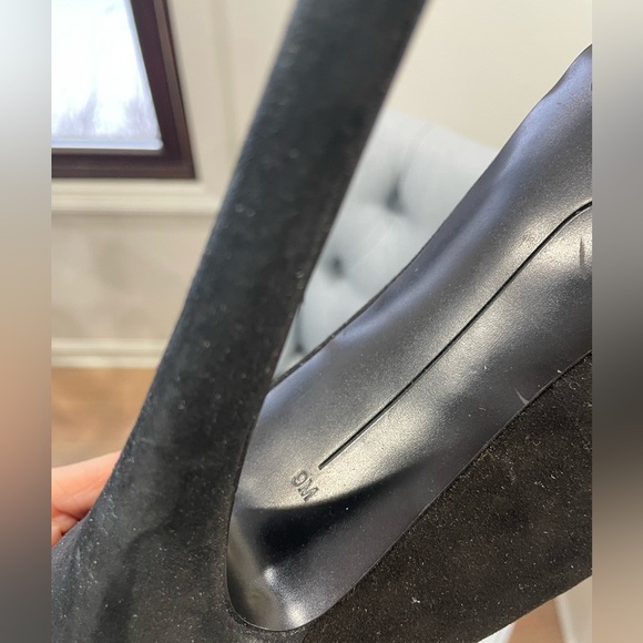 Nine West Platform Suede Black Heels - Picture 6 of 6